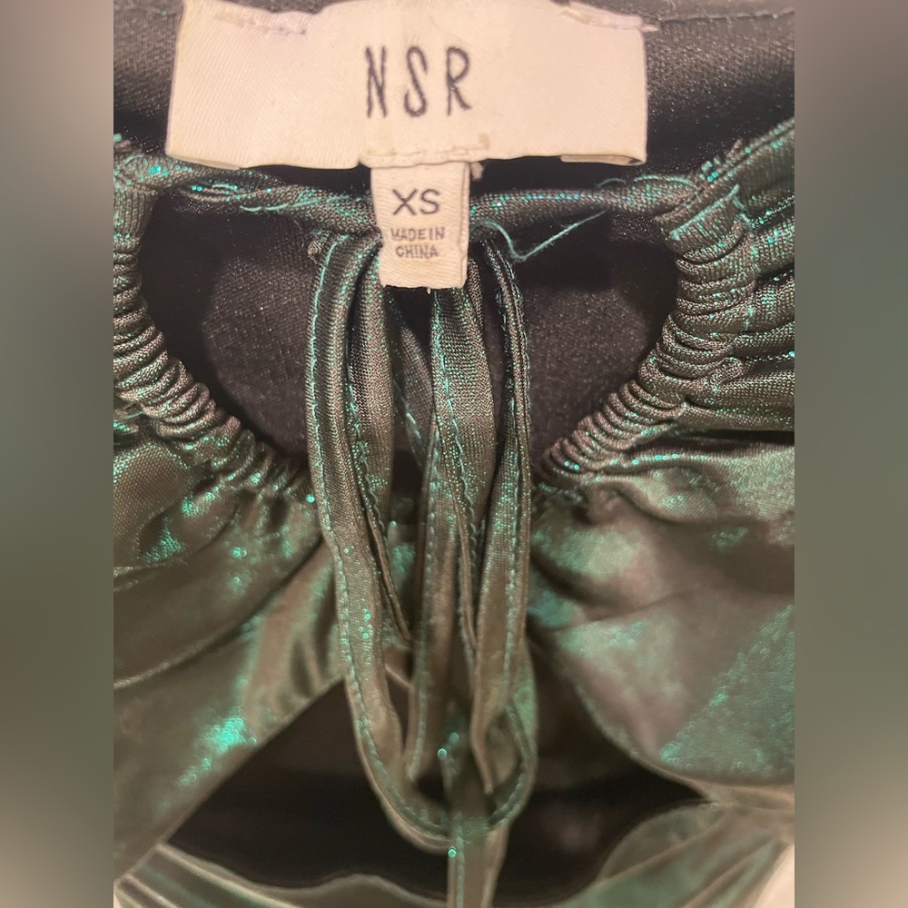 Beautiful Green Dress I Used It One Time For Chri… - image 4